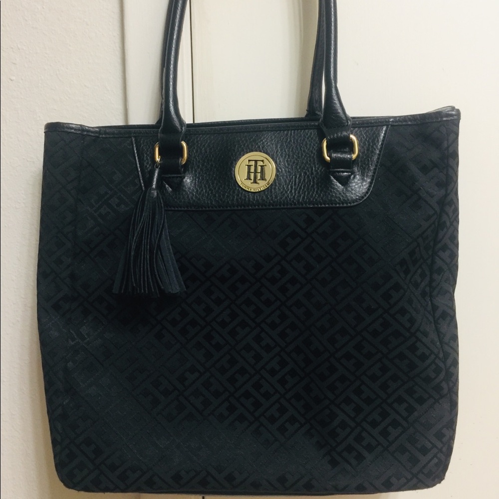 Tommy Hilfiger bag